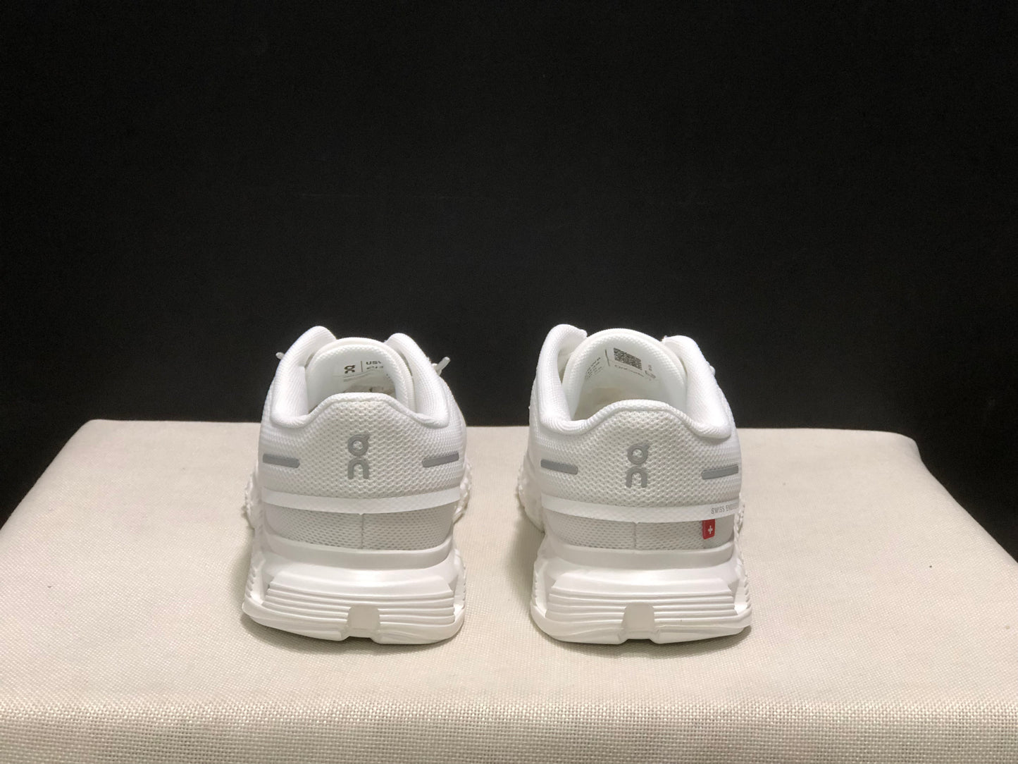 On Running Cloud 6 Casual Life Shoes White