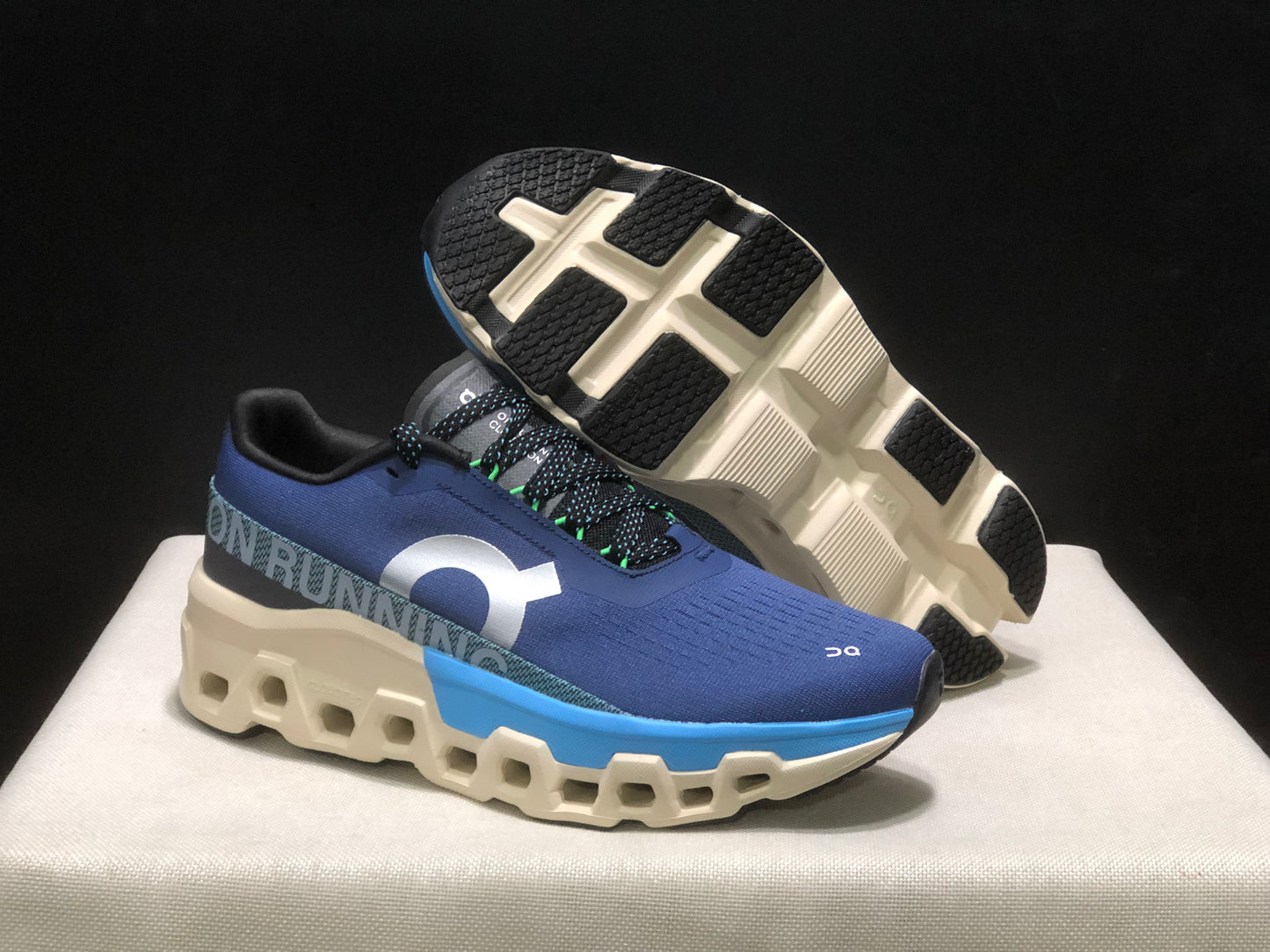 On Running Cloudmonster 2 Shock-Absorbing And Breathable Running Shoes Blue