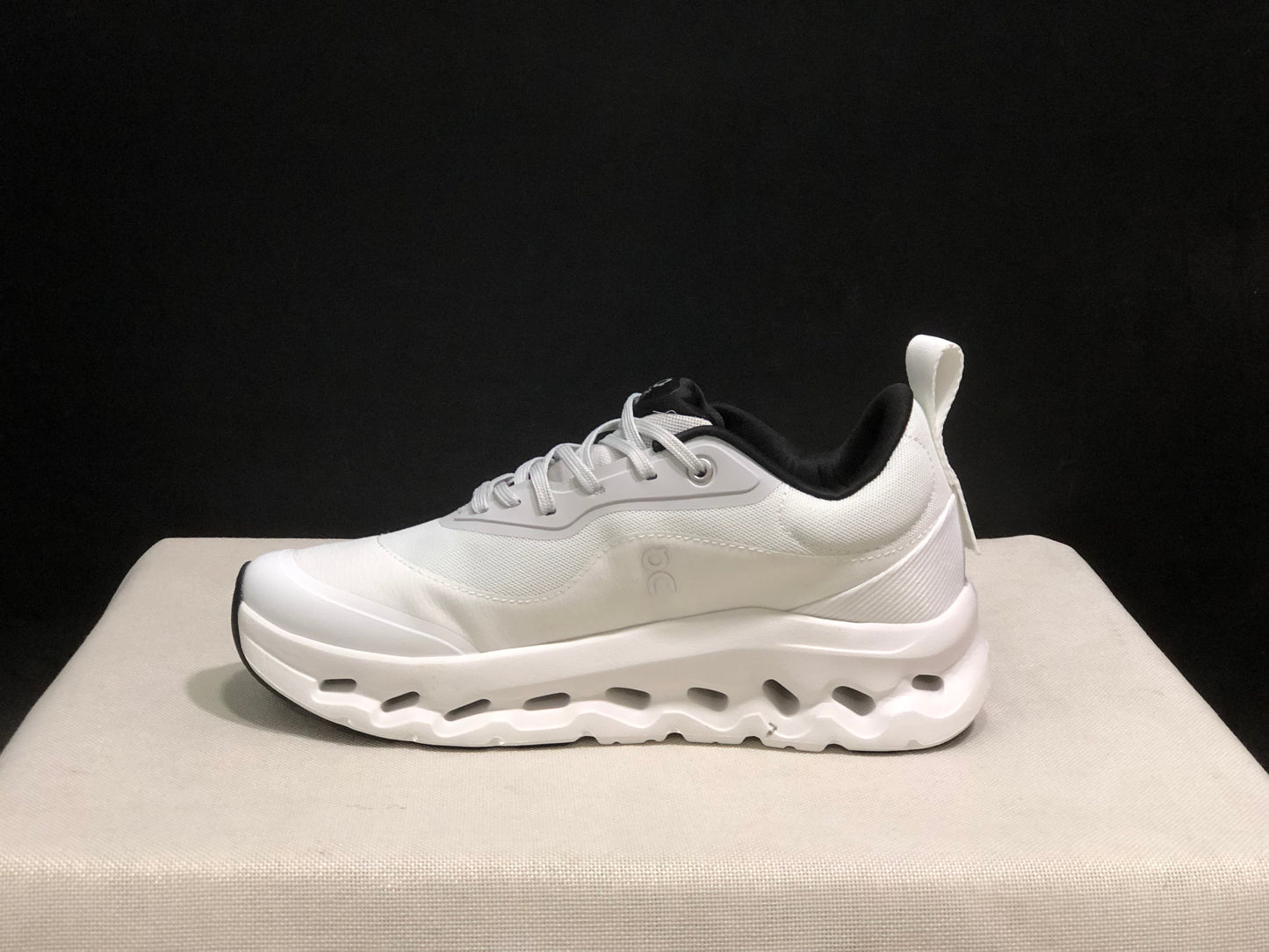 LOEWE x On Running Cloudtilt 2.0 White Casual Sports Shoes
