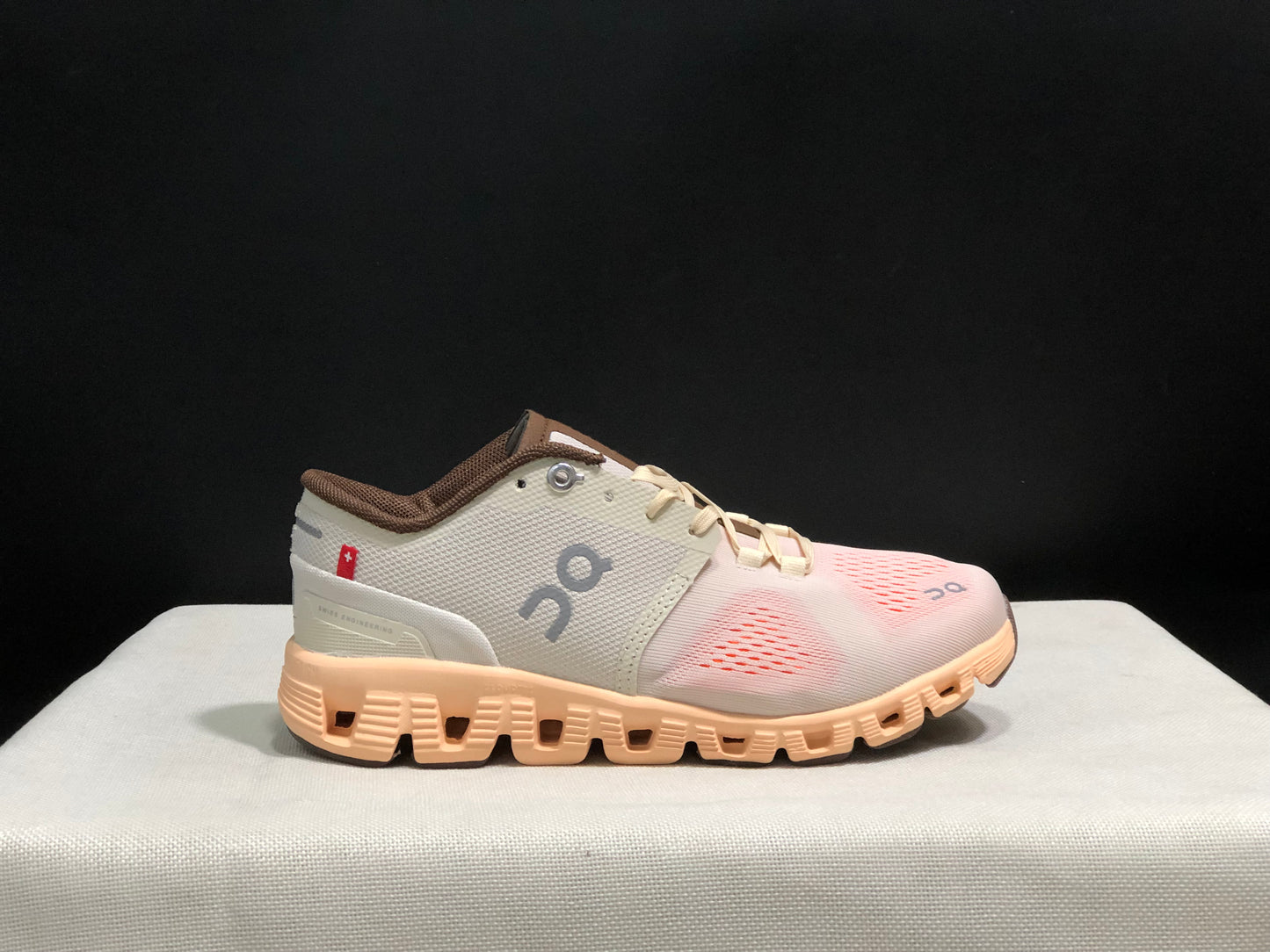 On Running Cloud X3 Shift Multi-Functional Running Shoes Ivory Grey/Light Orange