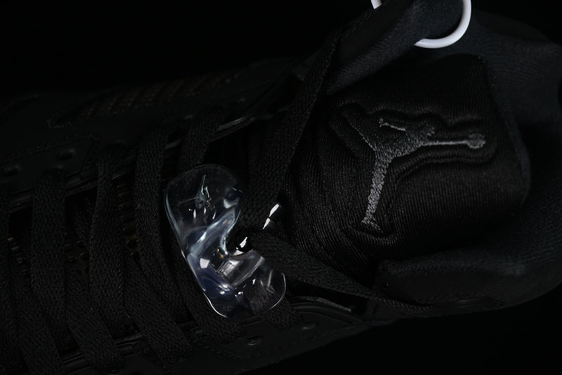 Nike Air Jordan 6 Retro Silver Black Sneakers