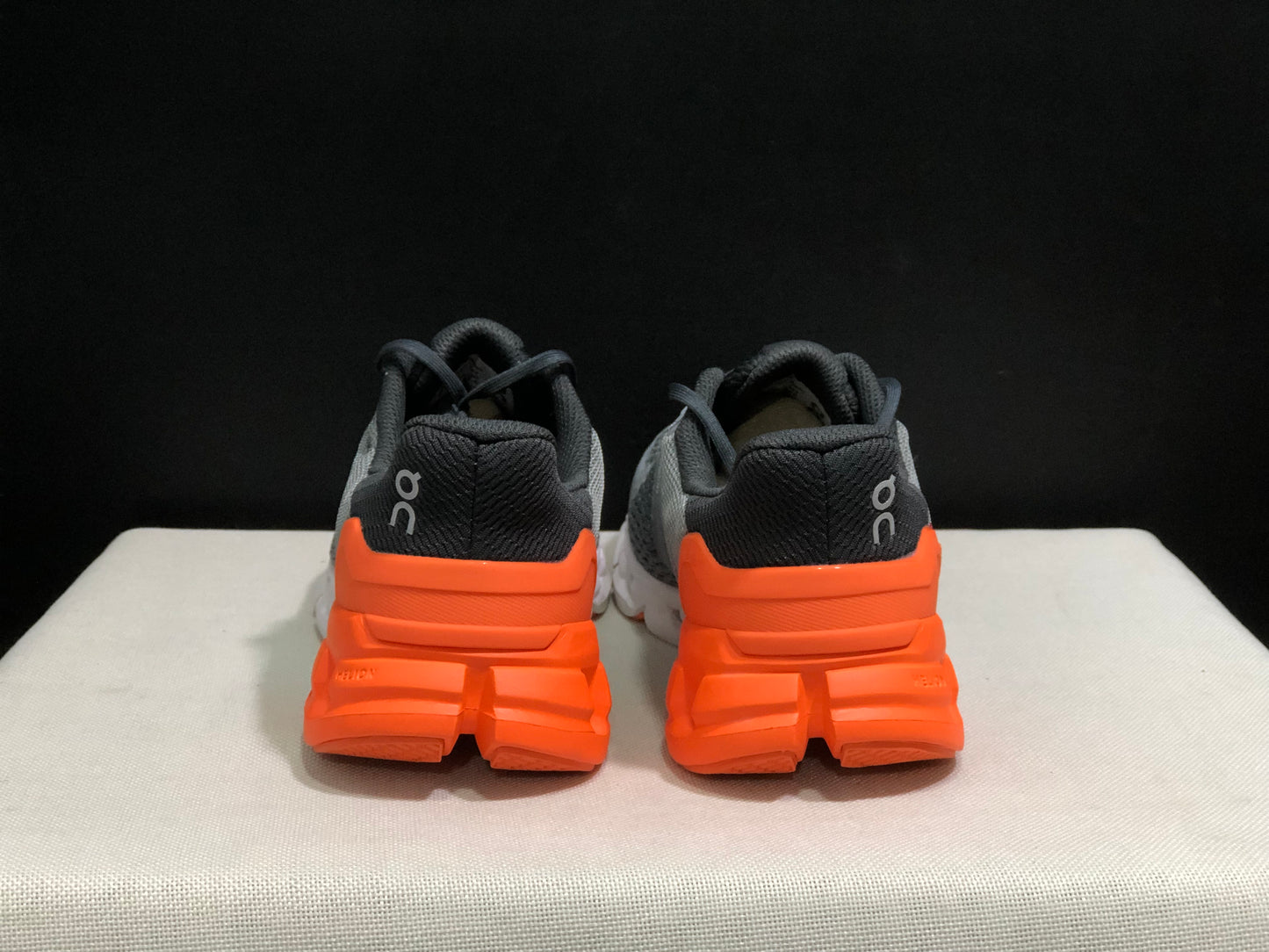 On Running Cloudflyer Shock-Absorbing Running Shoes Grey/Orange