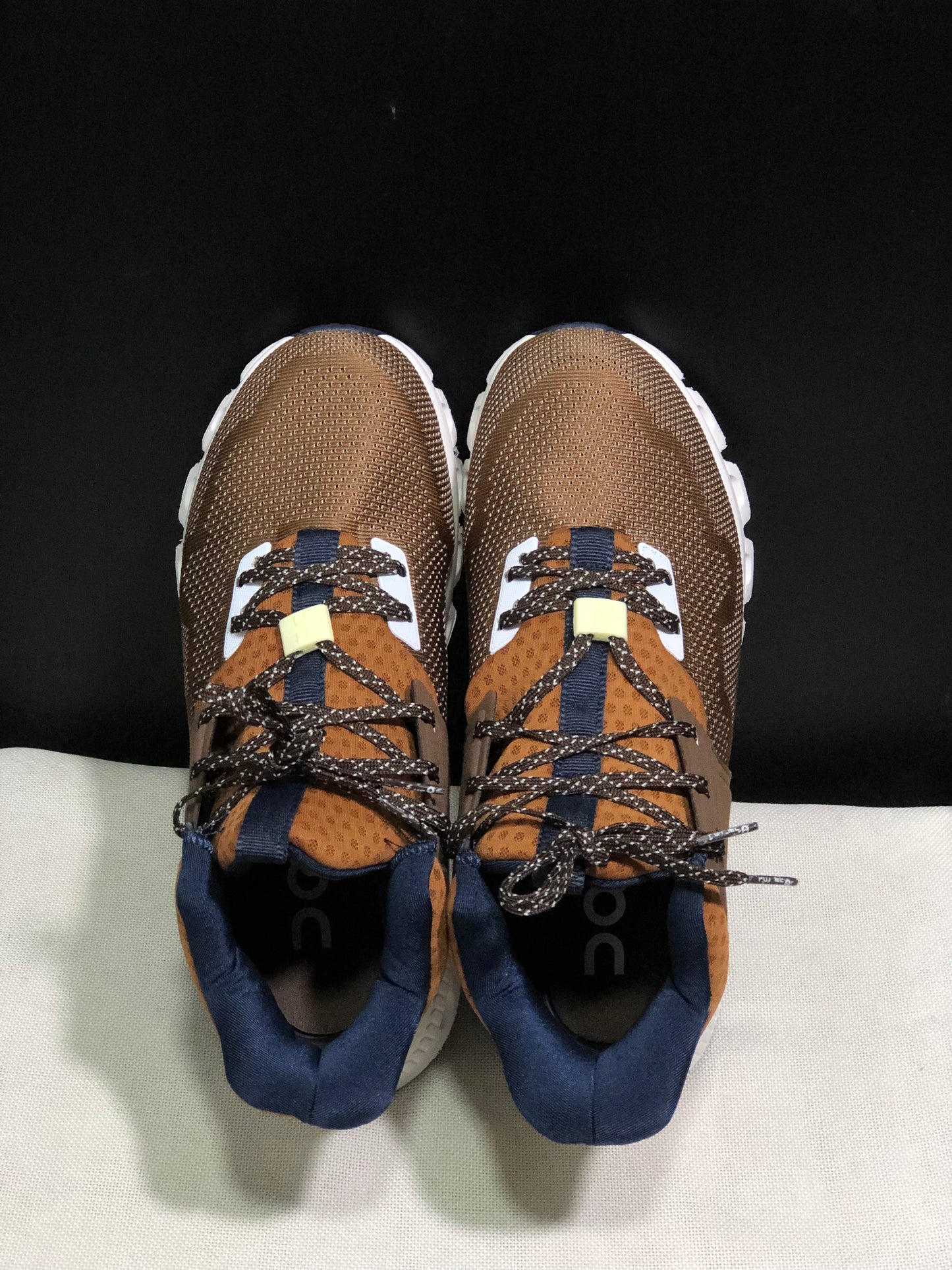On Running Cloud Hi Edge Outdoor Training Running Shoes Dark Brown