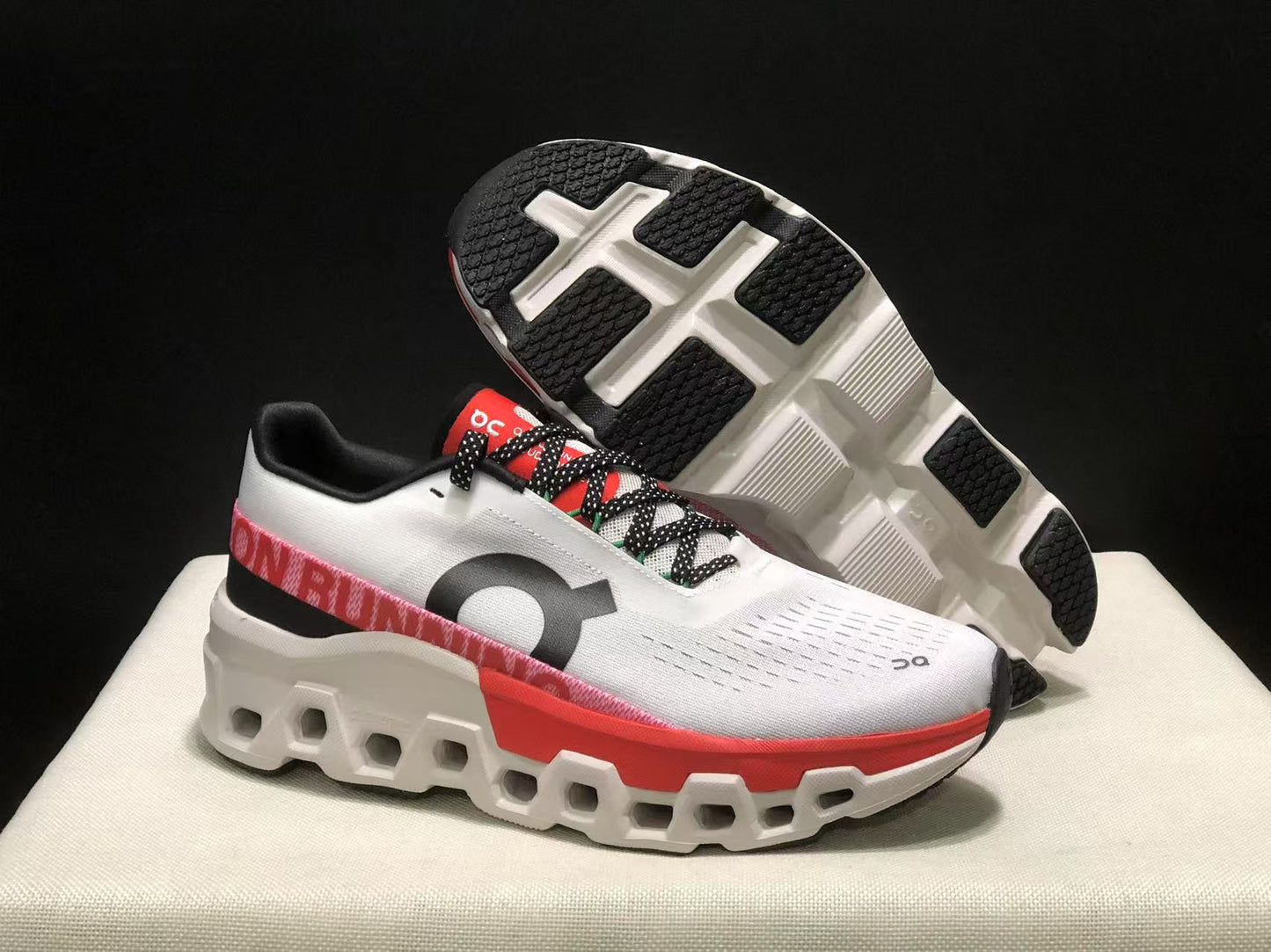 On Running Cloudmonster 2 Shock-Absorbing And Breathable Running Shoes Grayish-White/Rose