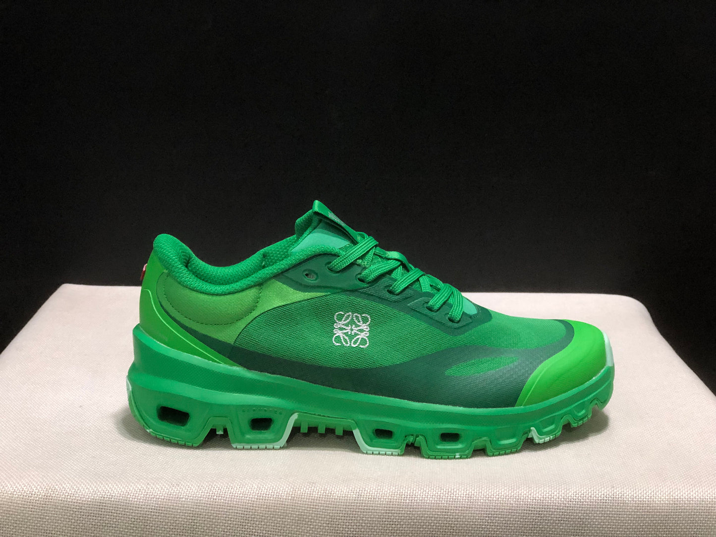 LOEWE x On Running Cloudventure 2.0 Running Shoes Co-Signed Edition Green