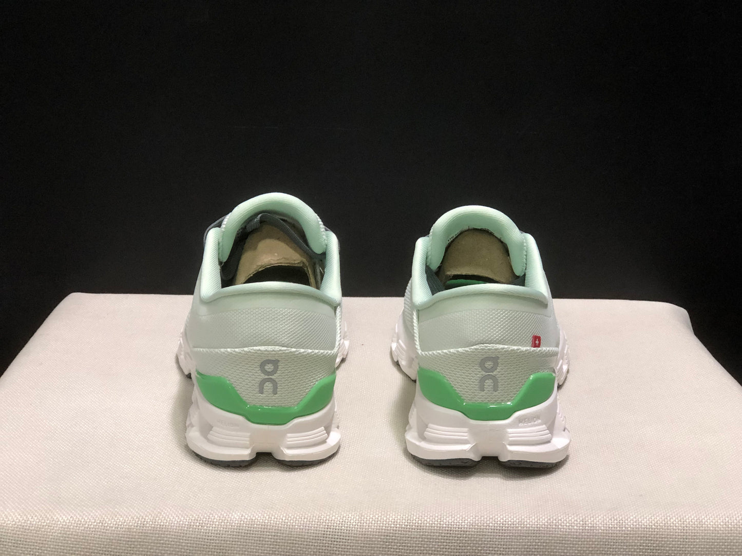 On Running Cloud X4 Comfortable Running Shoes Aloe/Honeydew