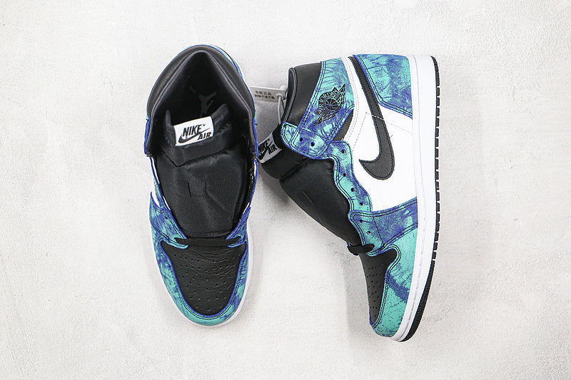 Nike Air Jordan 1 Retro High OG Tie Dye Blue White Sneakers