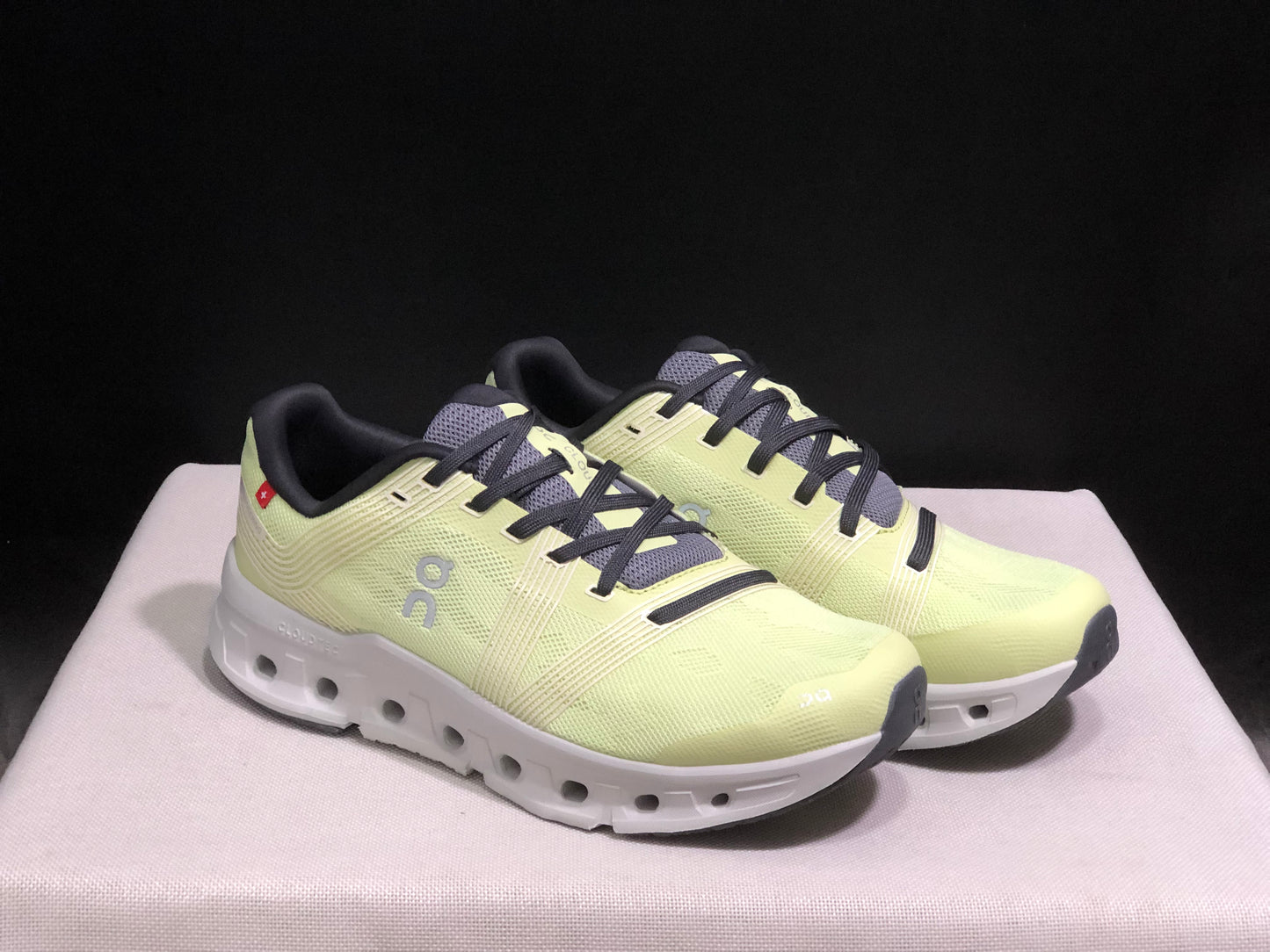 On Running Cloudgo Comfortable And Lightweight Running Shoes Yellow