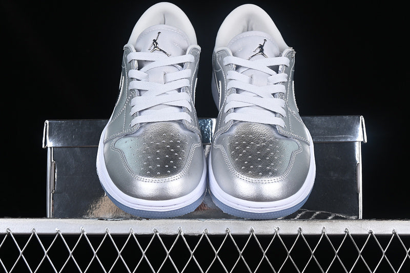 Nike Air Jordan 1 Low Golf Metallic Silver Photon Dust White Sneakers