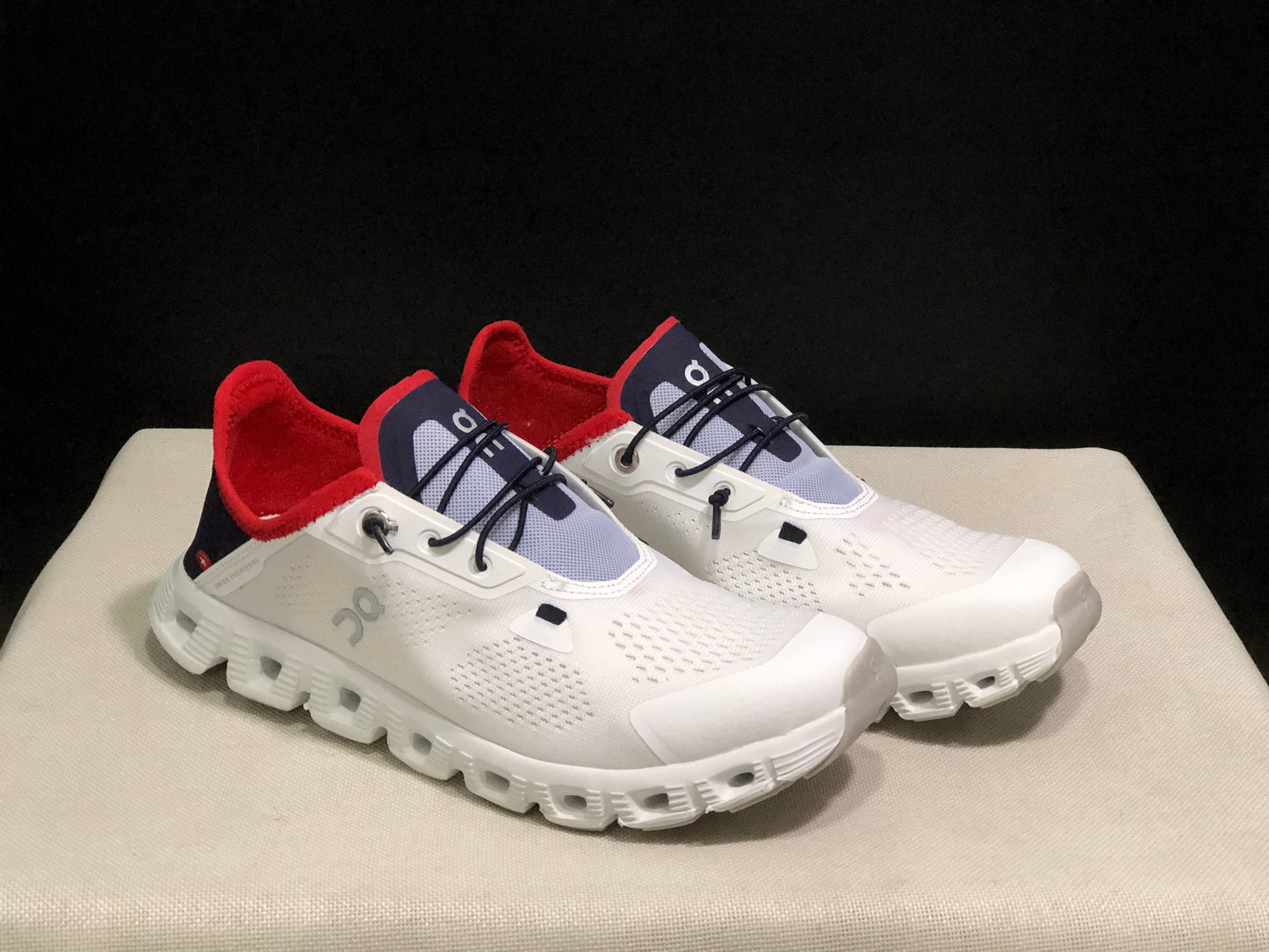 On Running Cloud 5 Coast Convenient And Breathable Running Shoes White