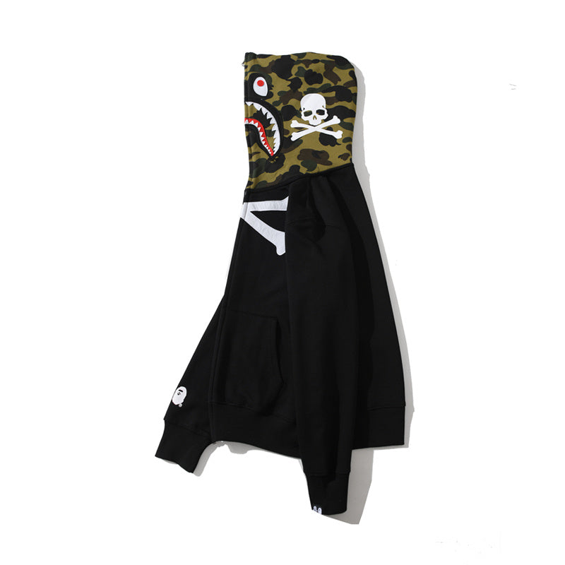 A Bathing Ape BAPE Shark Head Skull Head Joint Edition Camouflage Matching Color Hoodie Black And Green
