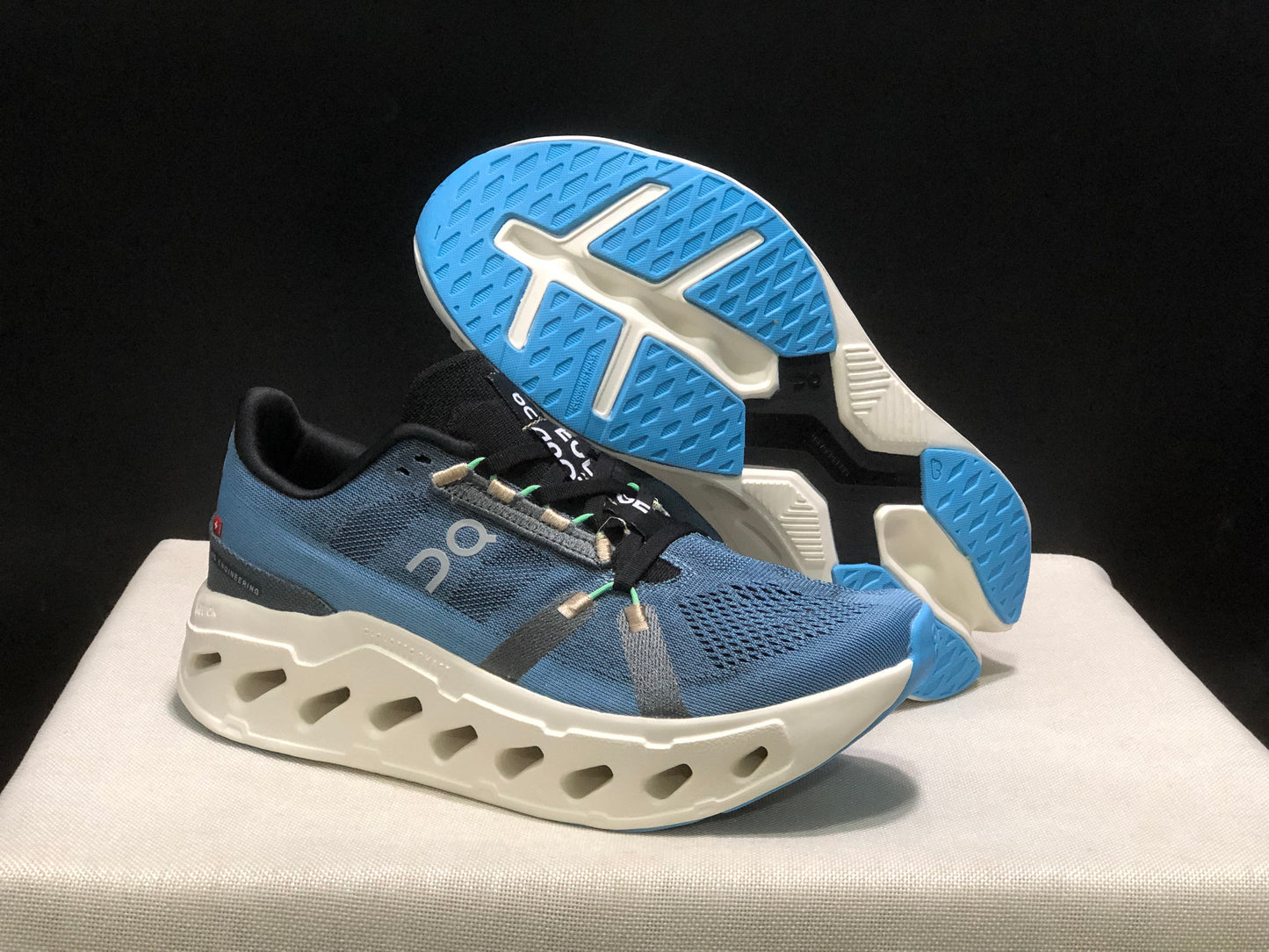 On Running Cloudeclipse Soft And Comfortable Running Shoes Blue/White