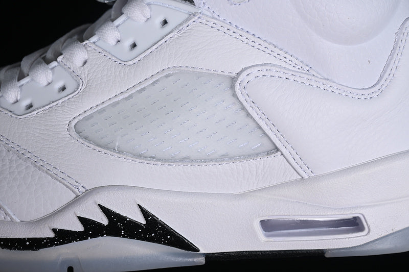 Nike Air Jordan 5 Retro Metallic SilverI White Sneakers