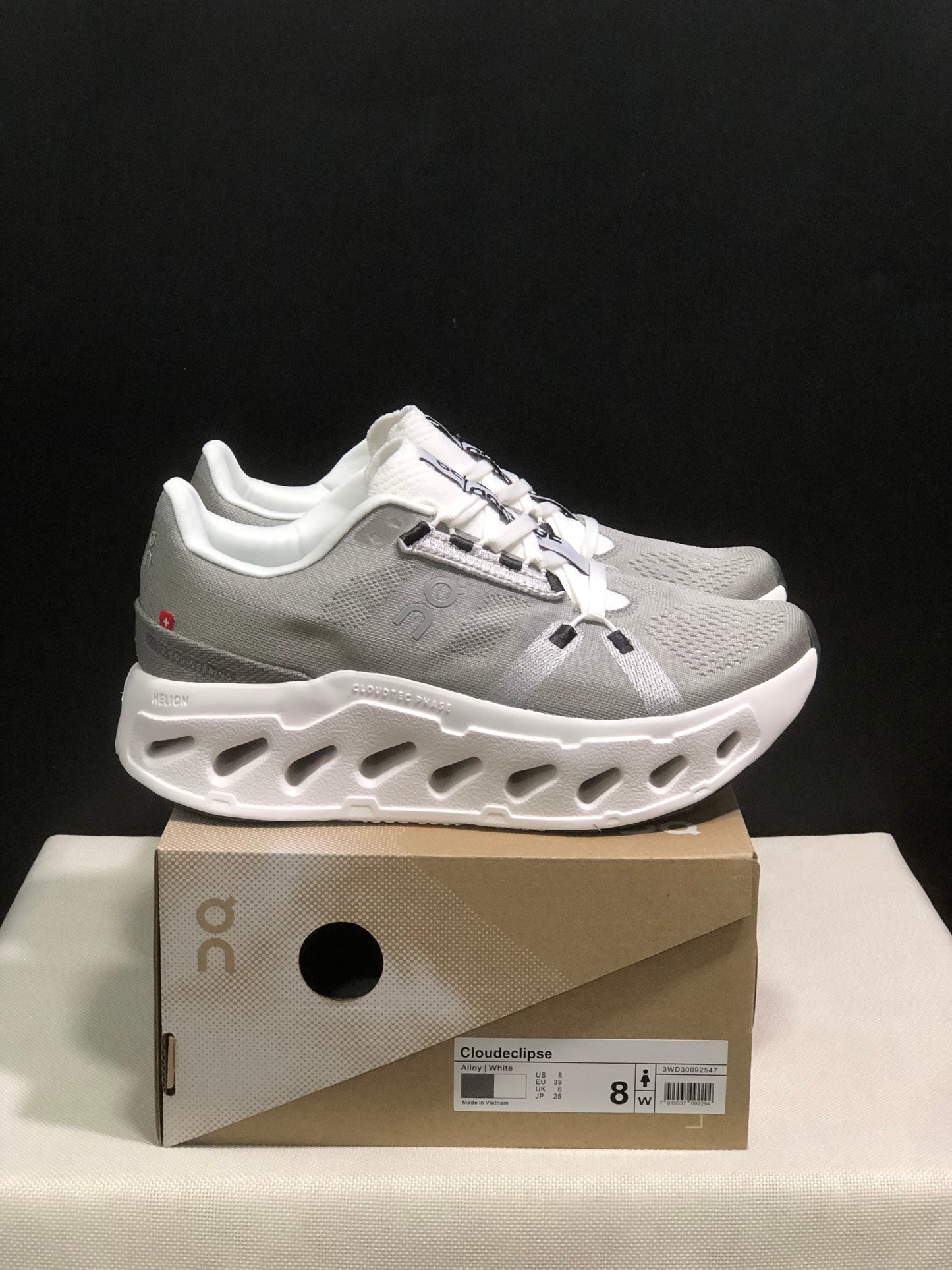 On Running Cloudeclipse Soft And Comfortable Running Shoes Alloy Ash/White