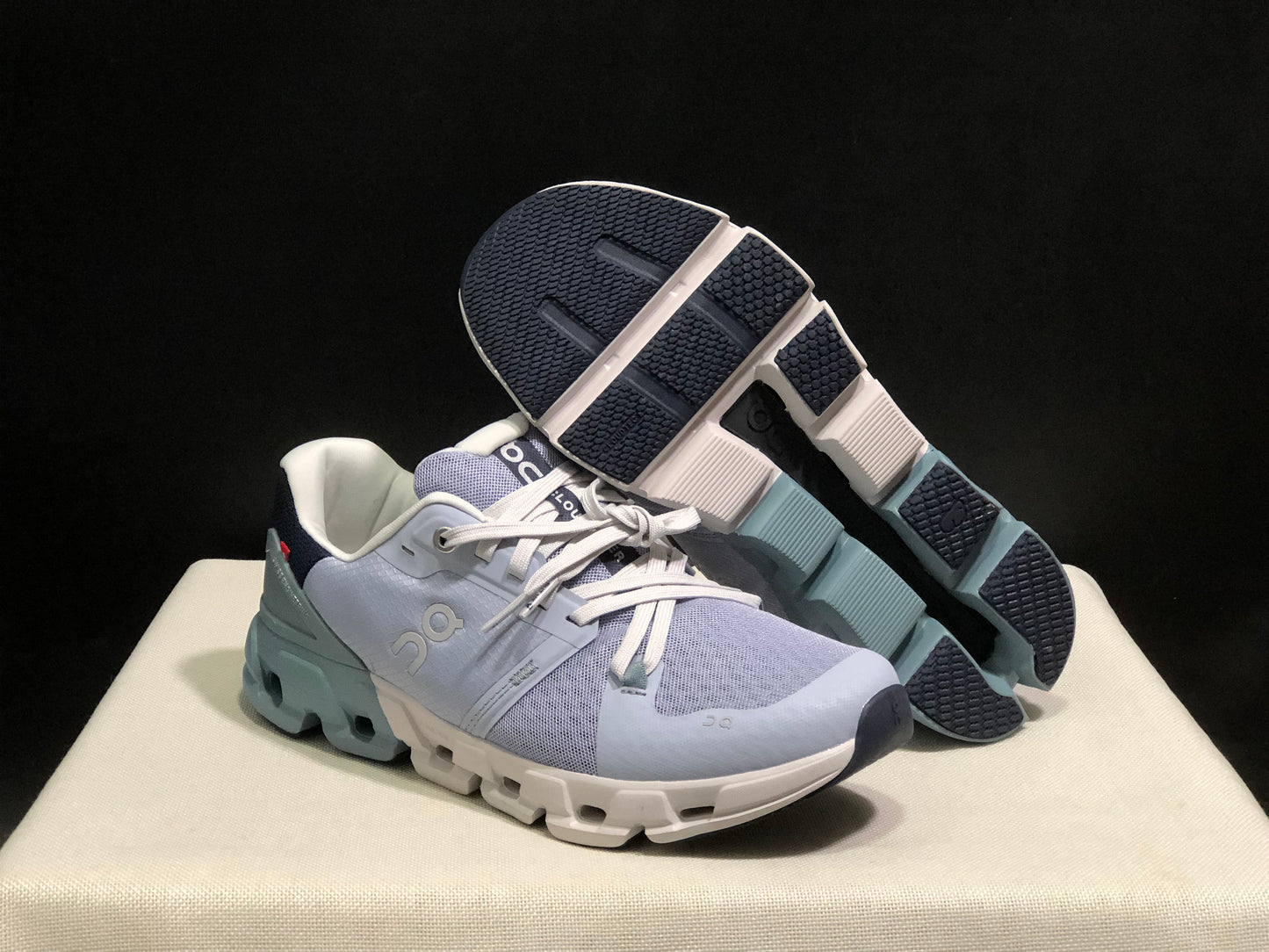 On Running Cloudflow 4 Shock-Absorbing And Wear-Resistant Running Shoes Nimbus/Cobble