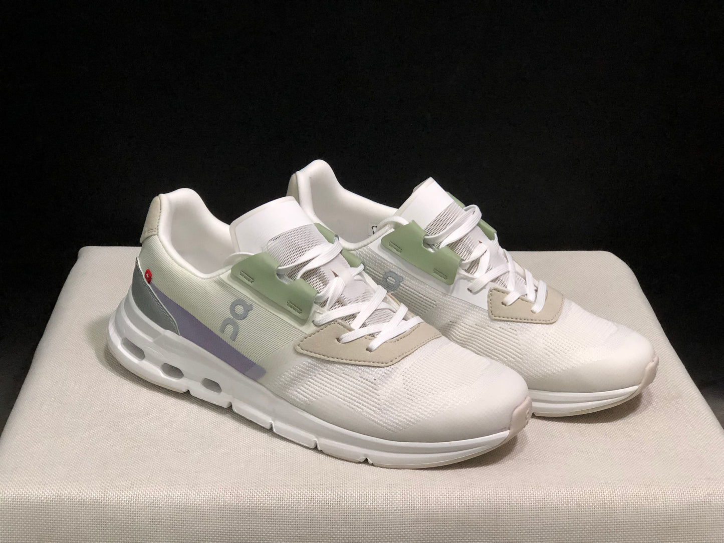 On Running Cloudrift Ivory White Comfortable And Versatile Sports Casual Shoes