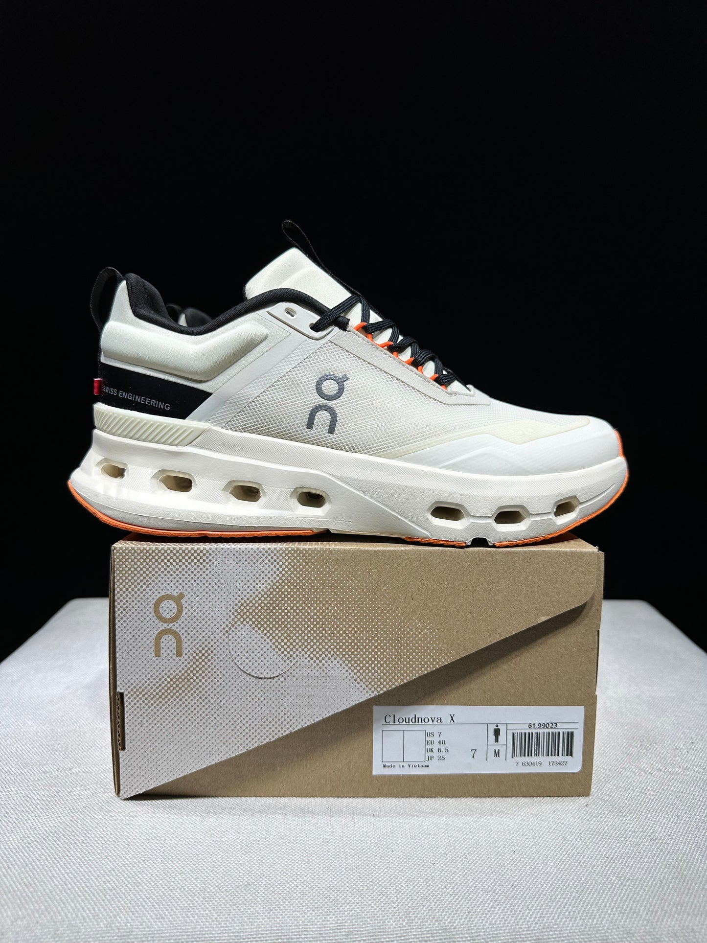 On Running Cloudnova X Comfortable Anti-Slip Running Shoes Ivory White