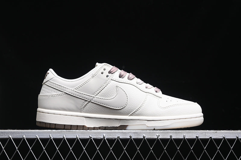 Nike Air Jordan SB Dunk Low Supreme White Sneakers