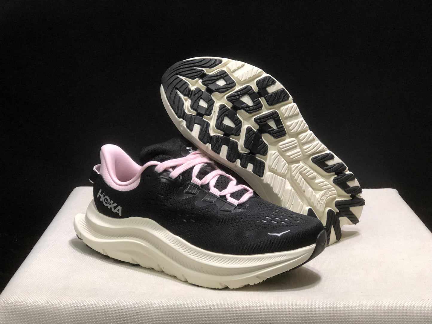 Hoka One One Kawana 2 Comfortable Casual Running Shoes Sneakers Black/White