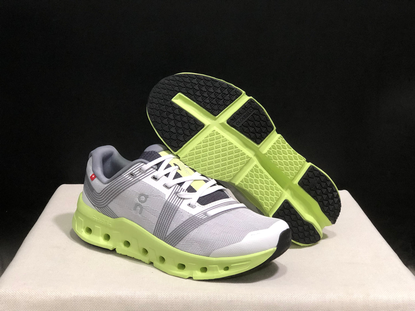 On Running Cloudgo Comfortable And Lightweight Running Shoes Frost/Hay