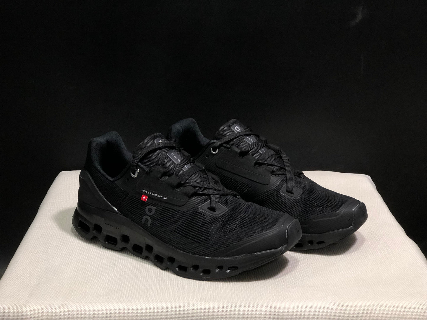 On Running Cloudstratus Breathable Support Running Shoes All Black