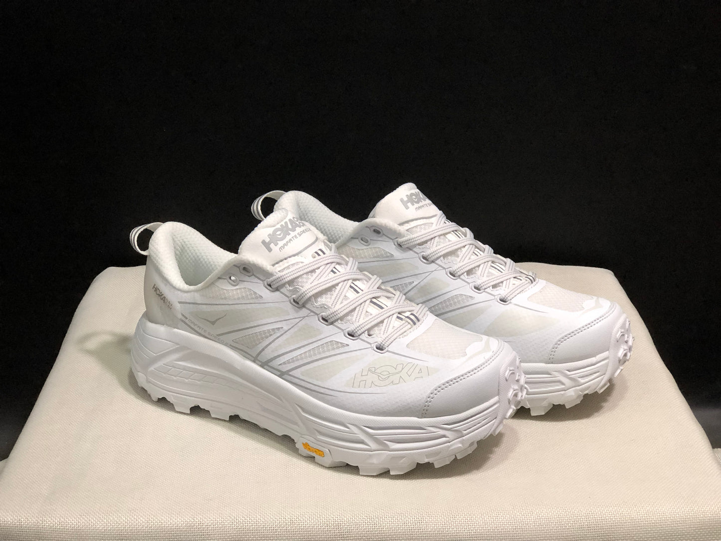 Hoka One One Mafate Speed 2 Mountain Anti-slip White Running Shoes Sneakers