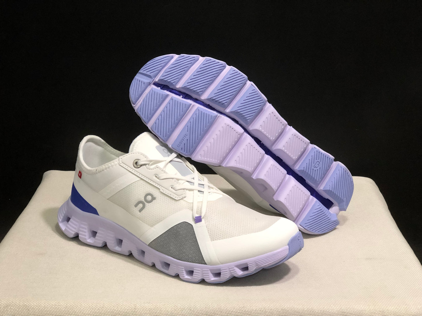 On Running Cloud X 3 AD Comfortable Wear-Resistant Training Shoes White/Light Purple
