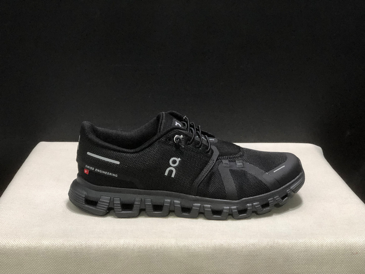 On Running Cloud 6 Casual Life Shoes Black