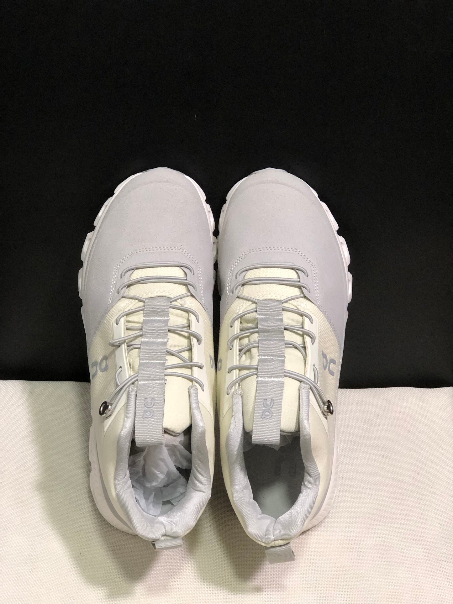 On Running Cloud Hi Edge Outdoor Training Running Shoes Beige/Light Grey
