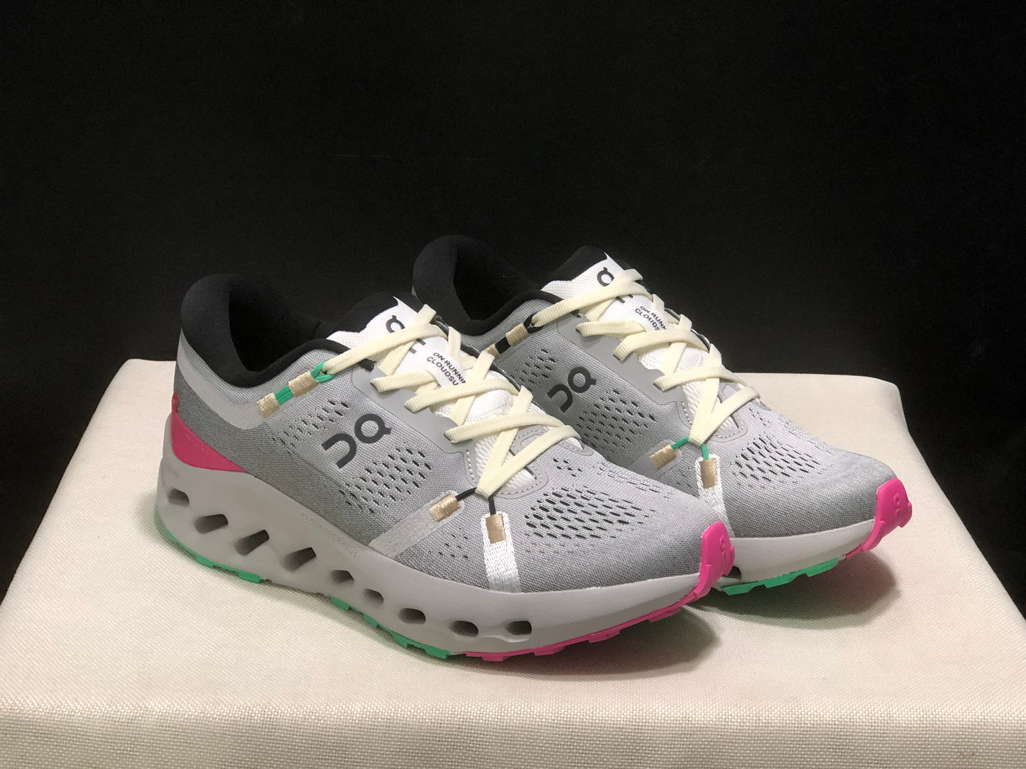 On Running Cloudsurfer 2 Casual Running Shoes Grey