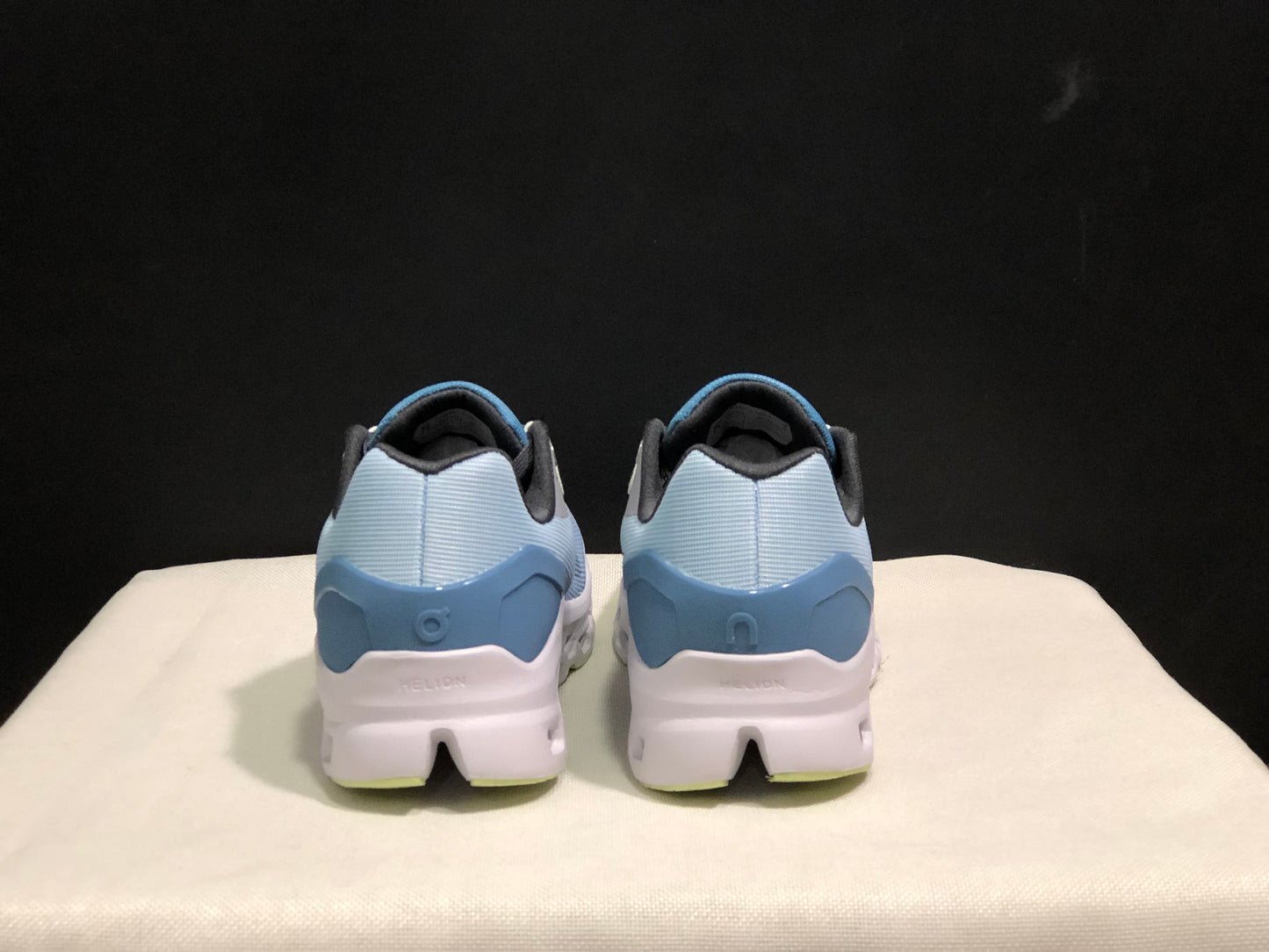 On Running Cloudstratus Breathable Support Running Shoes Grayish Blue