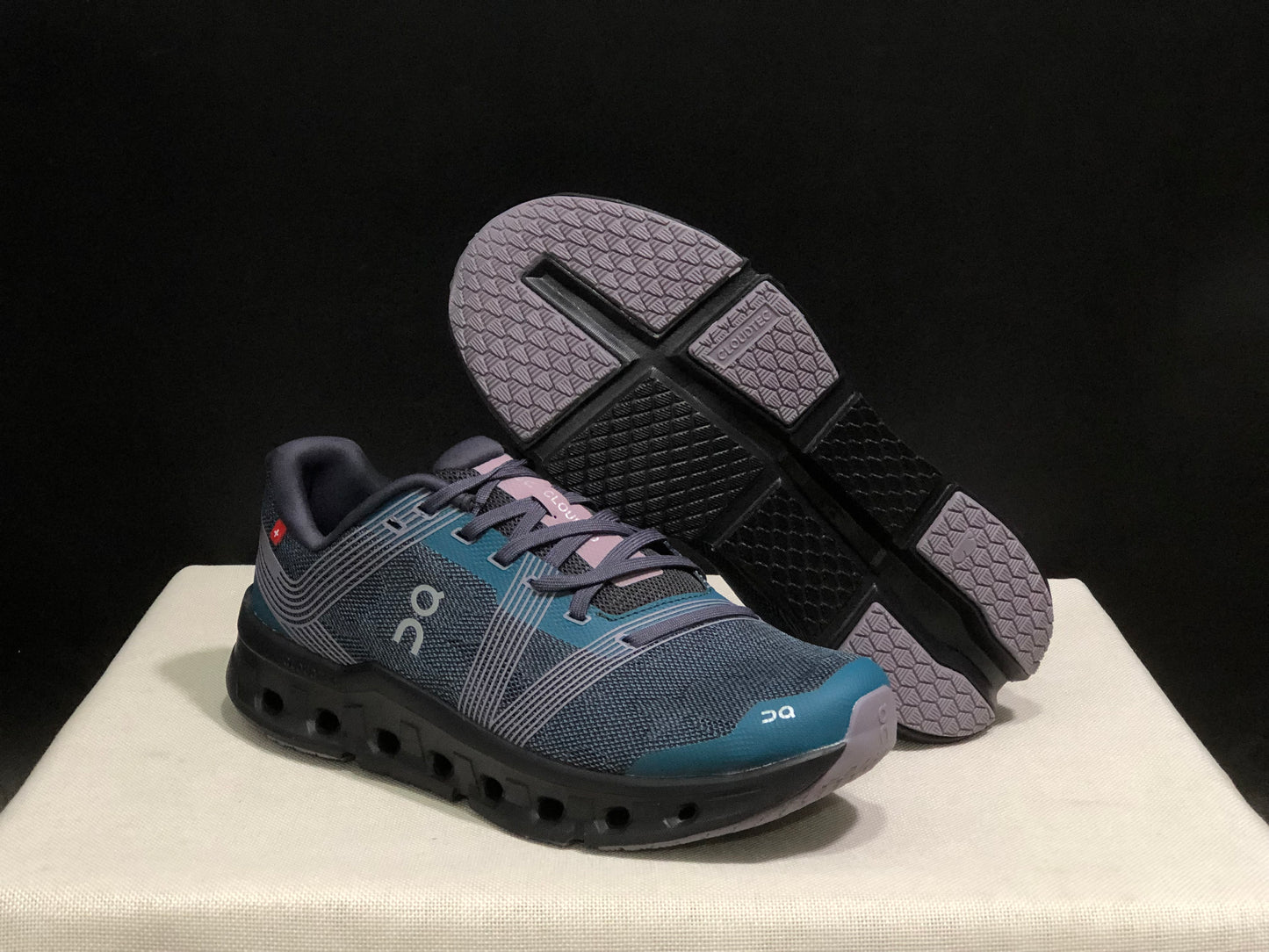 On Running Cloudgo Comfortable And Lightweight Running Shoes Storm/Magnet