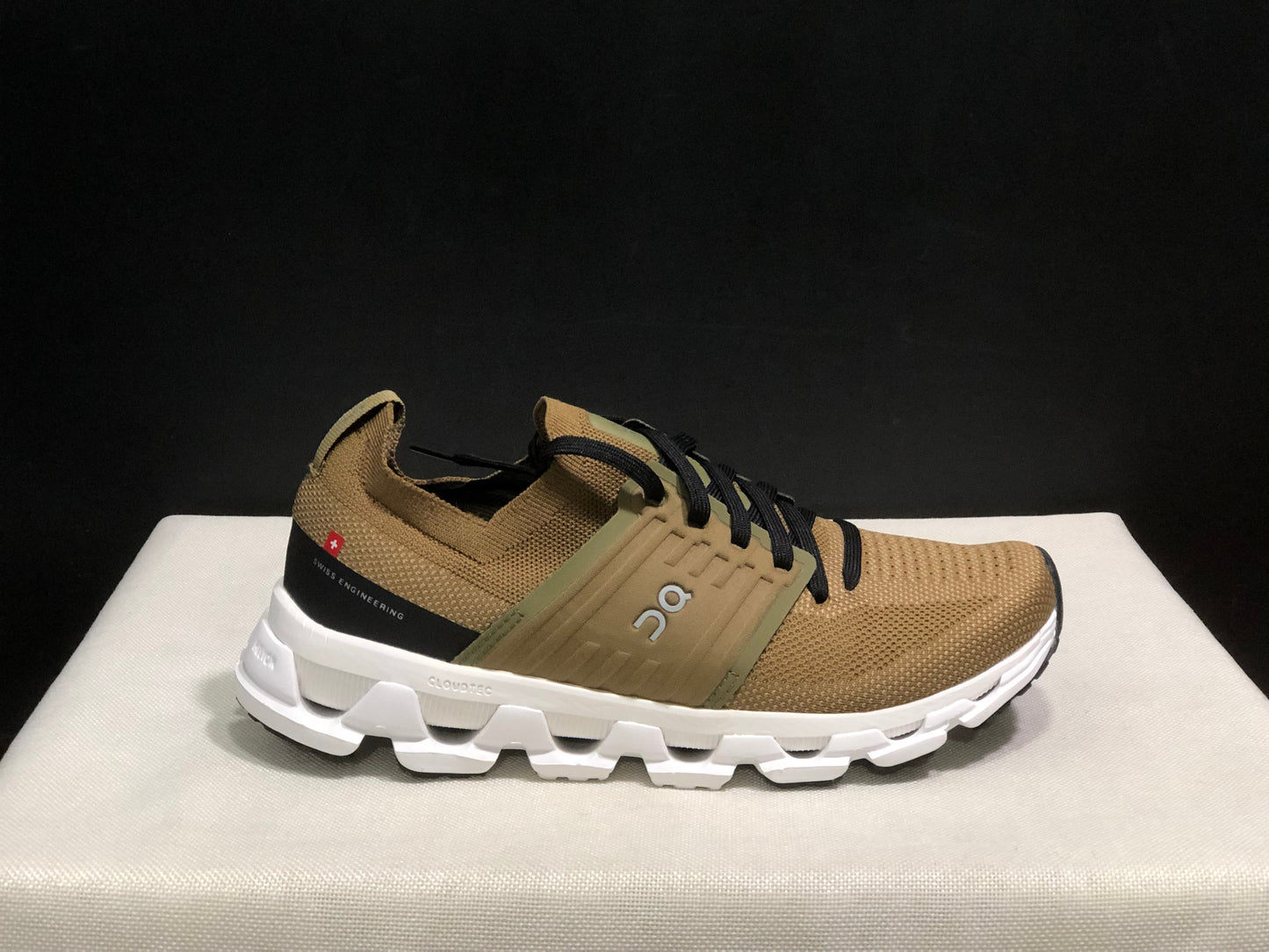 On Running Cloudswift 3 Trendy And Comfortable Running Shoes Brown