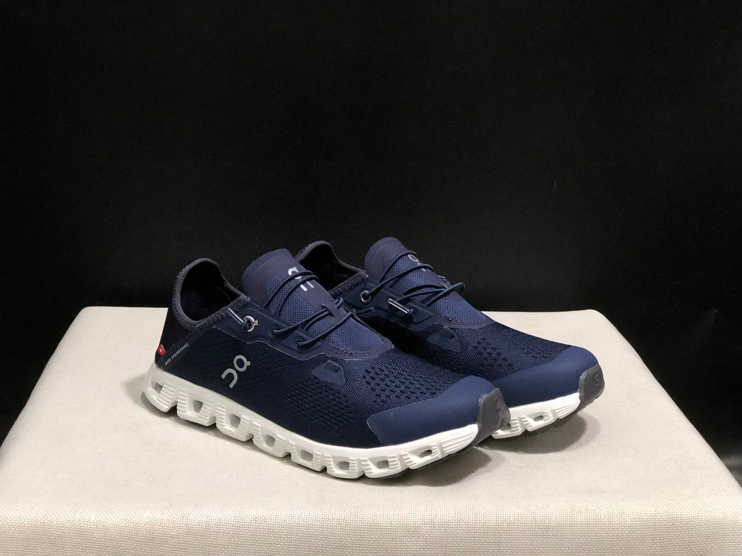 On Running Cloud 5 Coast Convenient And Breathable Running Shoes Dark Blue