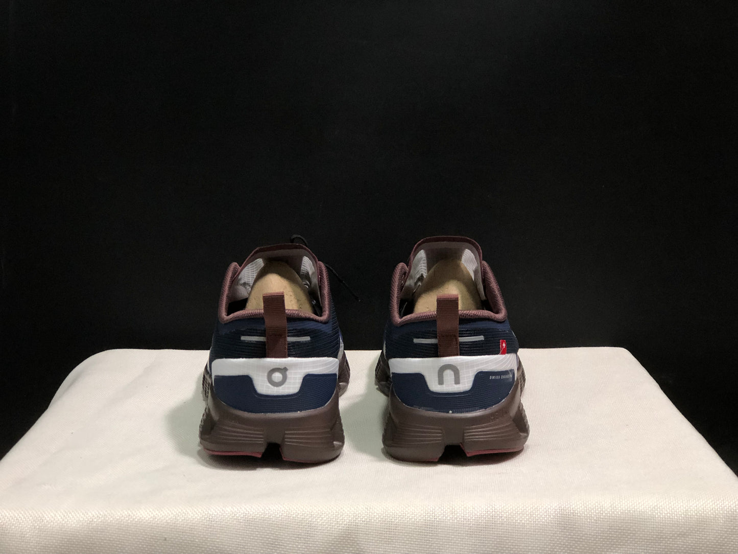 On Running Cloud X Shift Breathable And Shock-Absorbing Lightweight Running Shoes Black Ink/Cherry Red