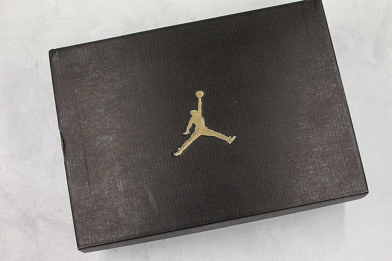 Nike Air Jordan 11 Retro Low-Top Bred Black Sneakers