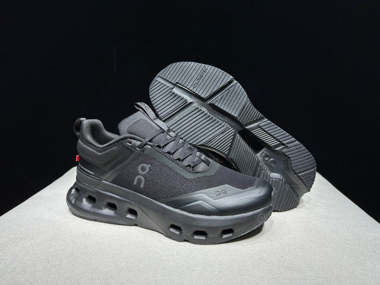 On Running Cloudnova X Comfortable Anti-Slip Running Shoes All Black