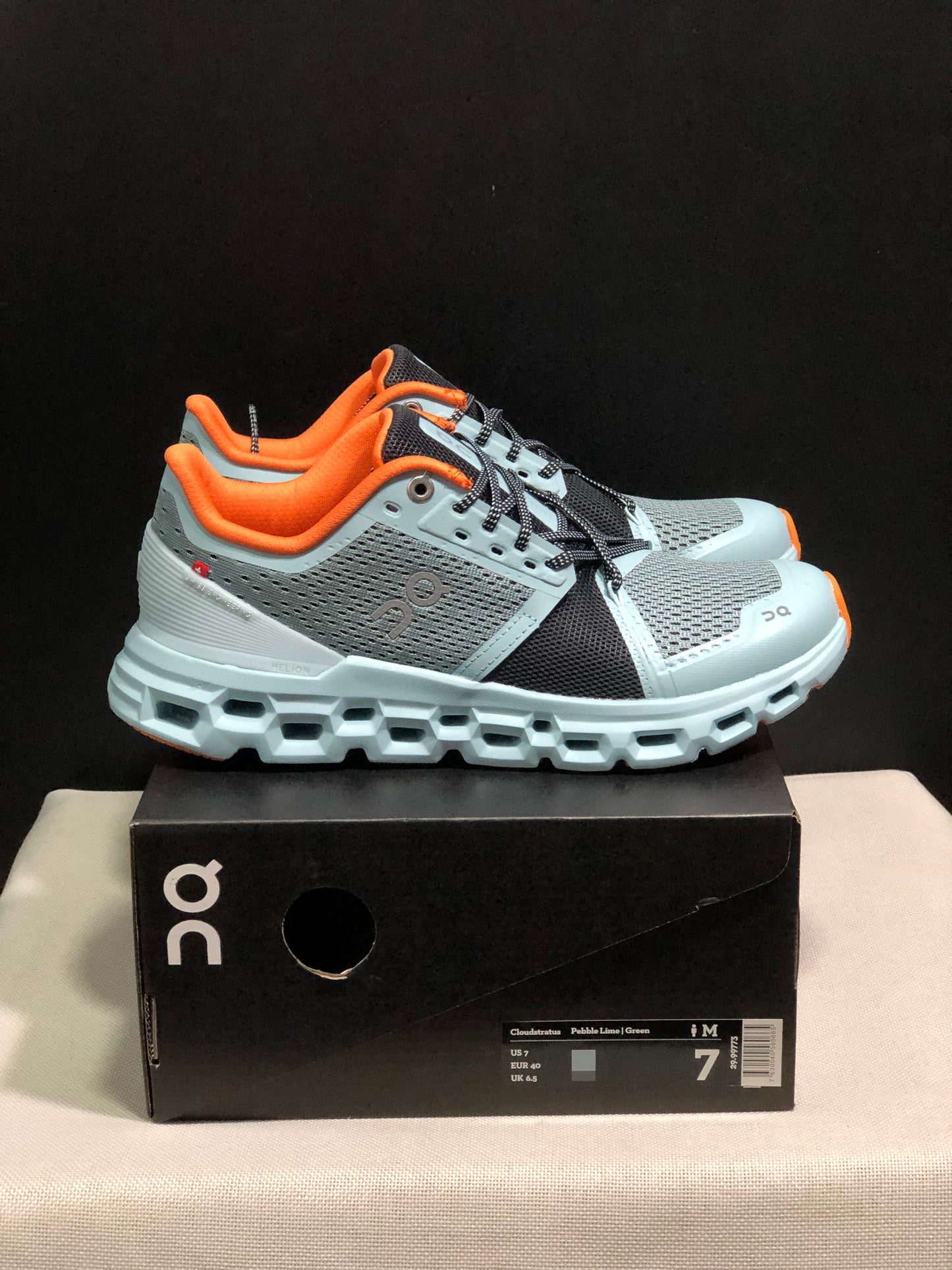 On Running Cloudstratus Shock-Absorbing And Breathable Running Shoes Pebble Lime/Green