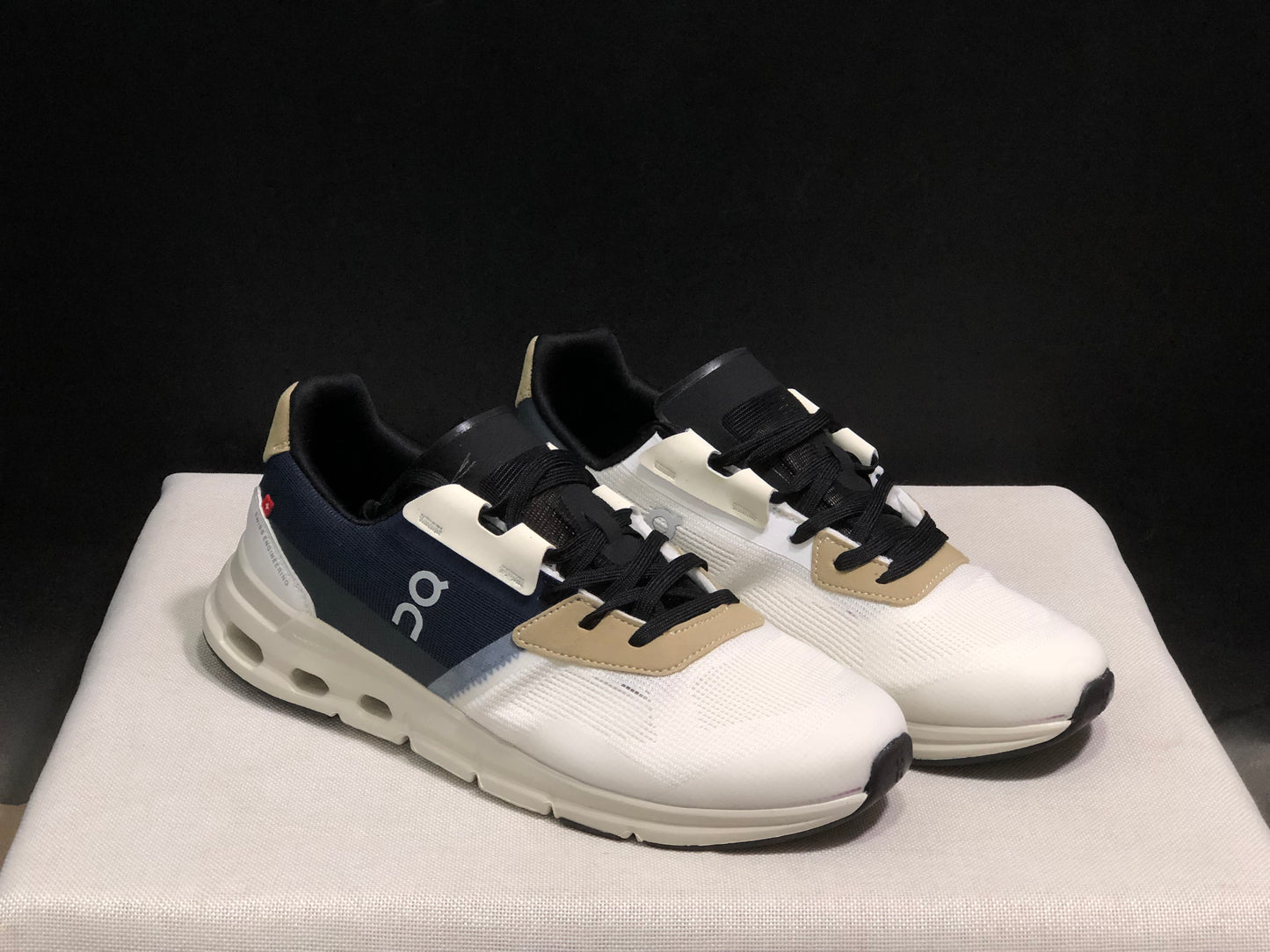 On Running Cloudrift Comfortable And Versatile Sports Casual Shoes Ivory Midnight