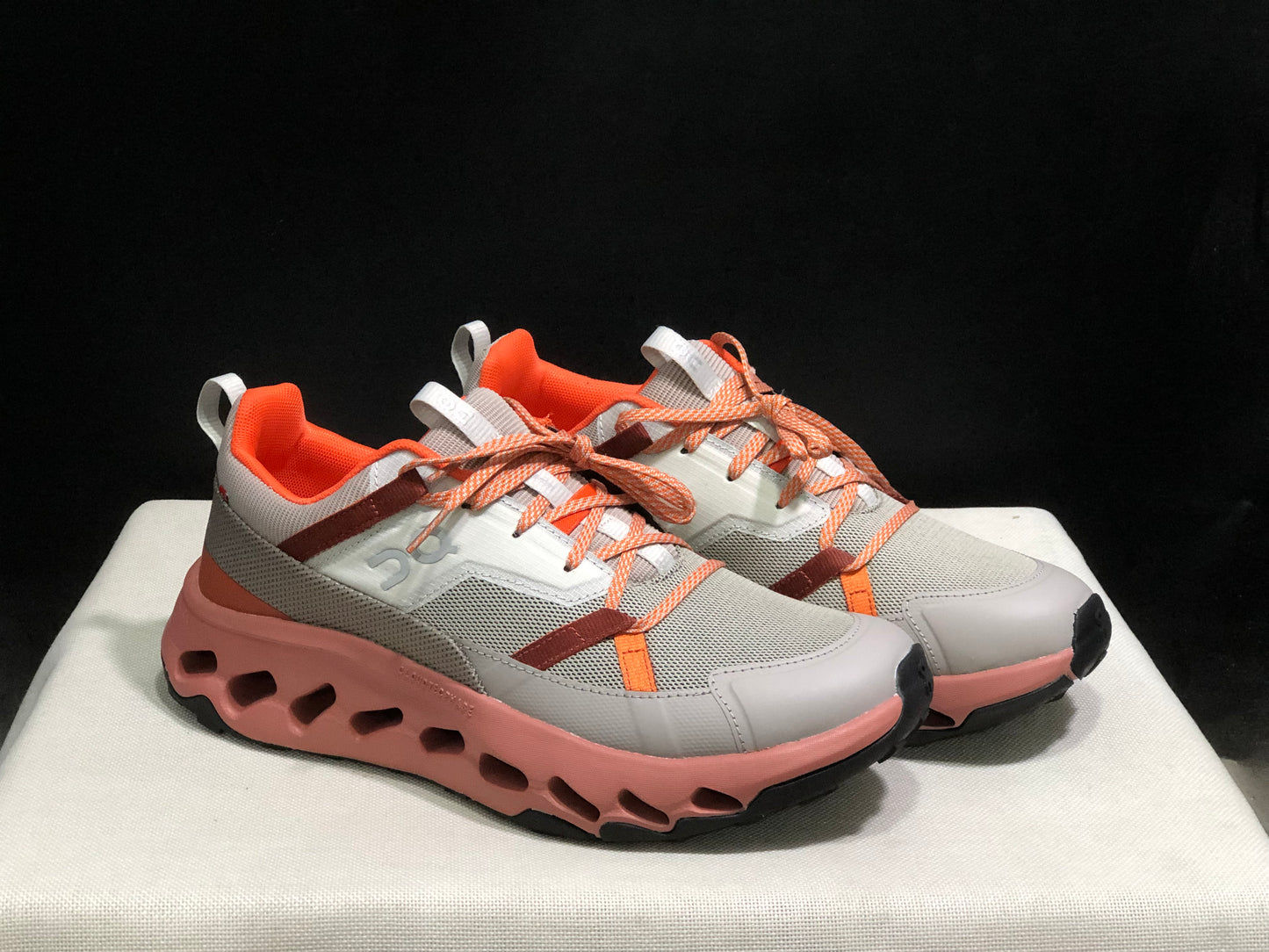 On Running Cloudhorizon Comfortable Hiking Shoes Grey/Orange-Red