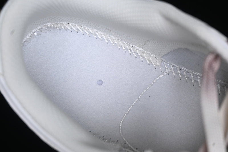 Nike Air Jordan SB Dunk Low Supreme White Sneakers