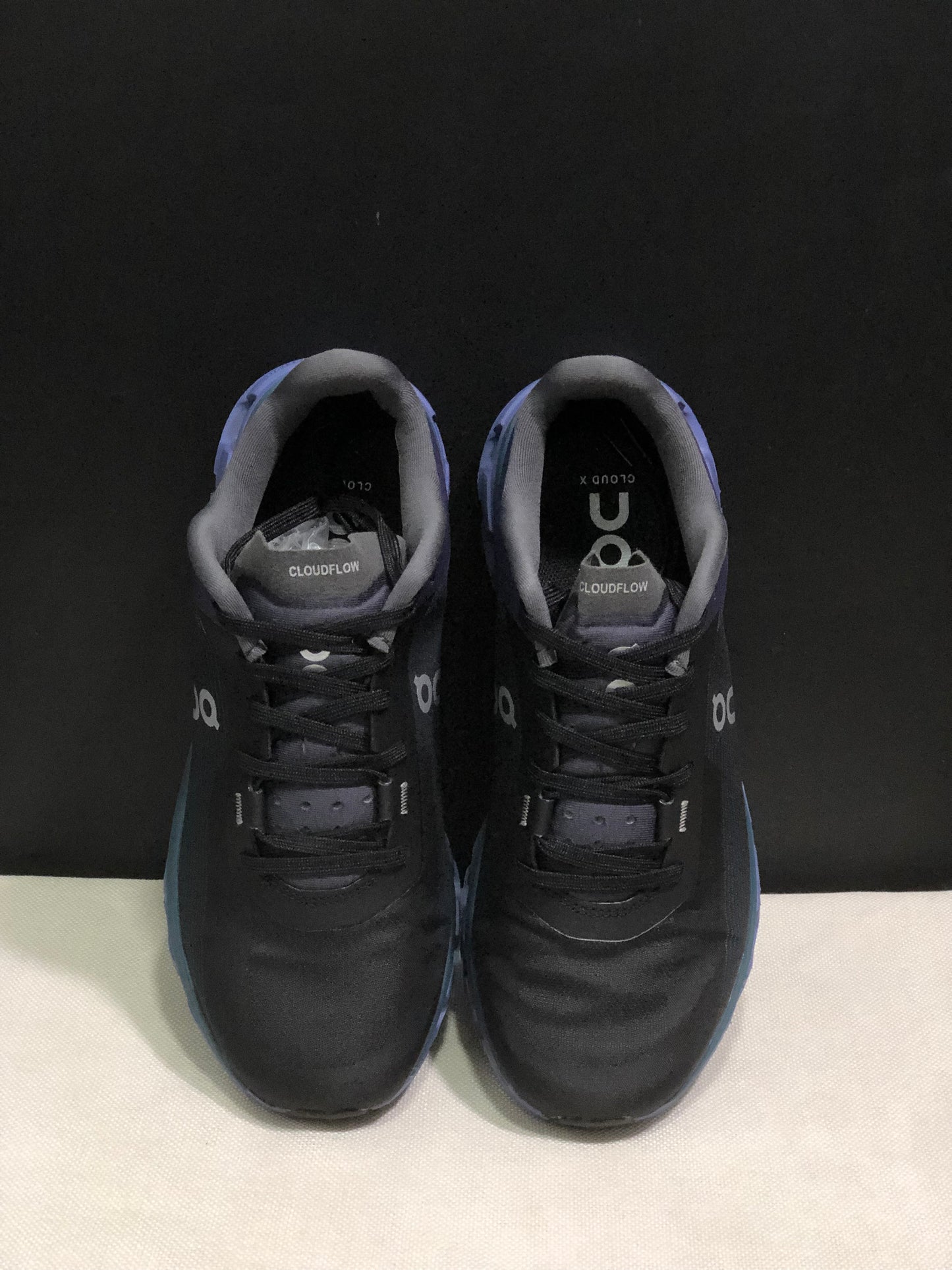 On Running Cloudflow 4 Shock-Absorbing And Wear-Resistant Running Shoes Black/Storm