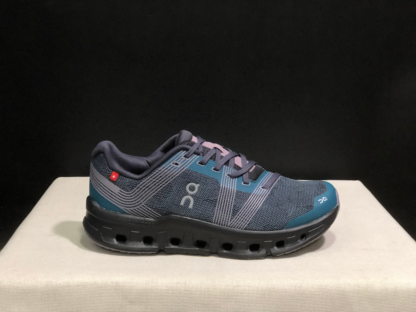 On Running Cloudgo Comfortable And Lightweight Running Shoes Storm/Magnet