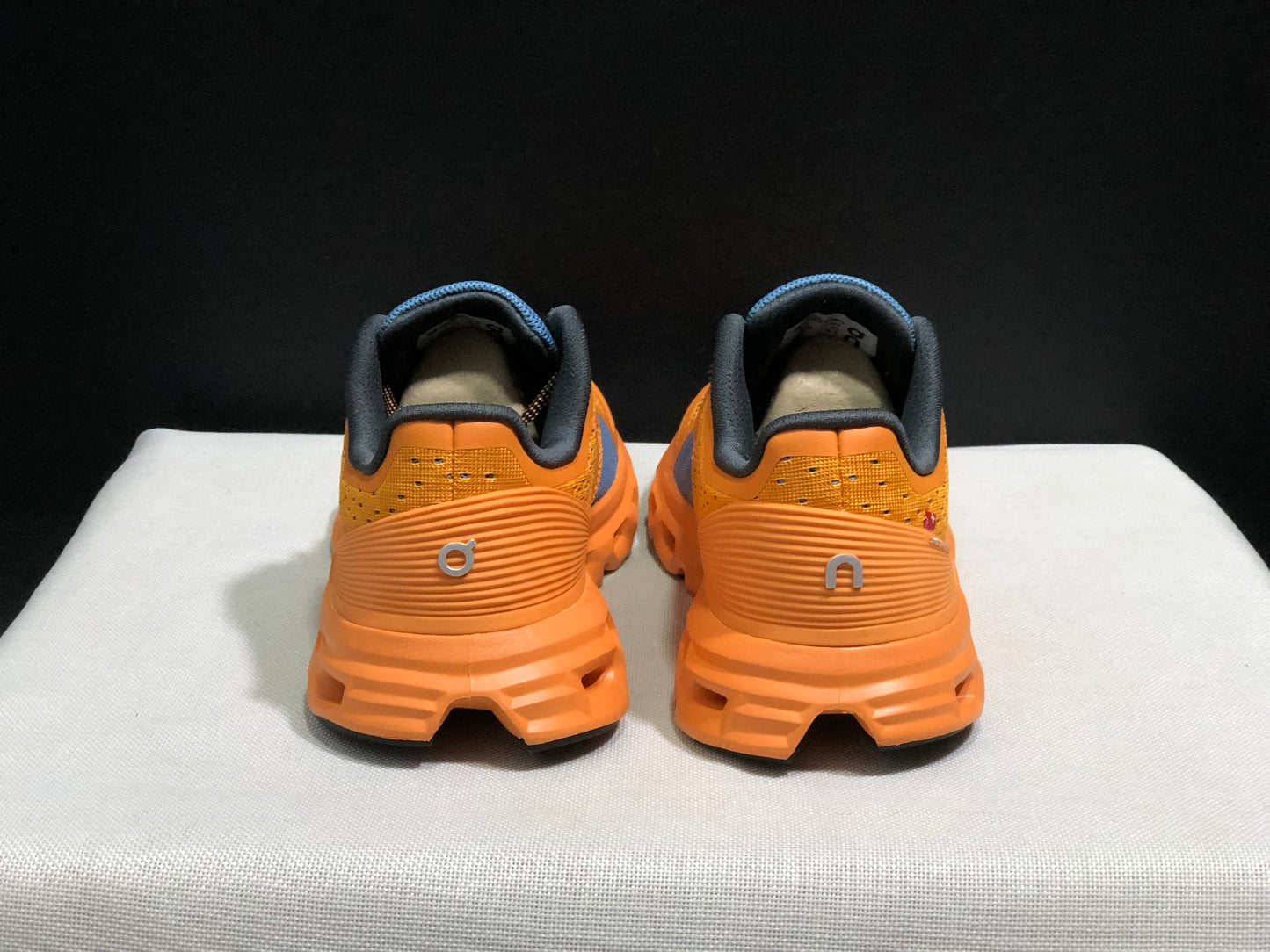 On Running Cloudstratus Shock-Absorbing And Breathable Running Shoes Orange/Blue