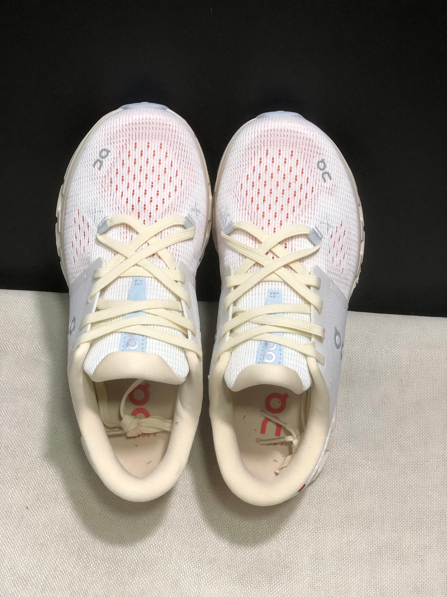 On Running Cloud X4 Comfortable Running Shoes Ivory/Flame