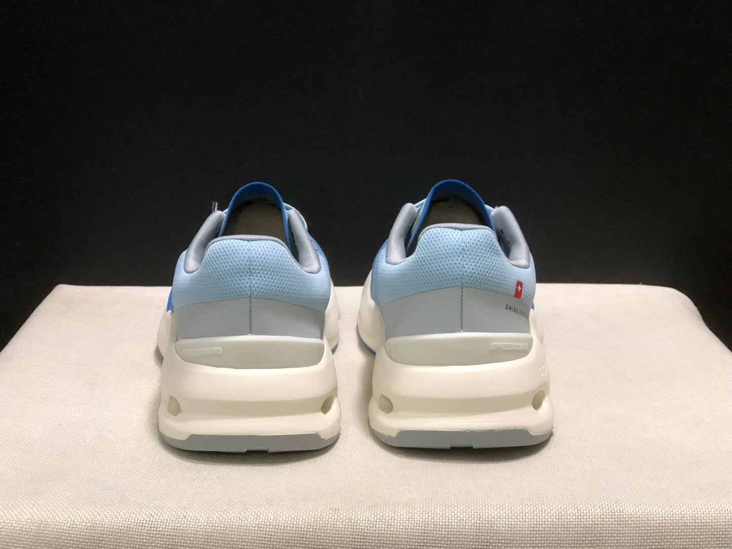 On Running Cloudpulse Comfortable Running Shoes Sky Blue/Ivory