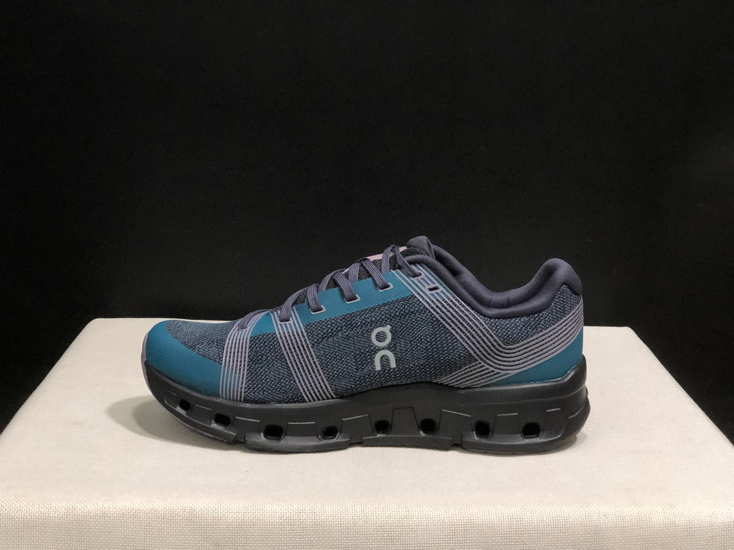 On Running Cloudgo Comfortable And Lightweight Running Shoes Storm/Magnet