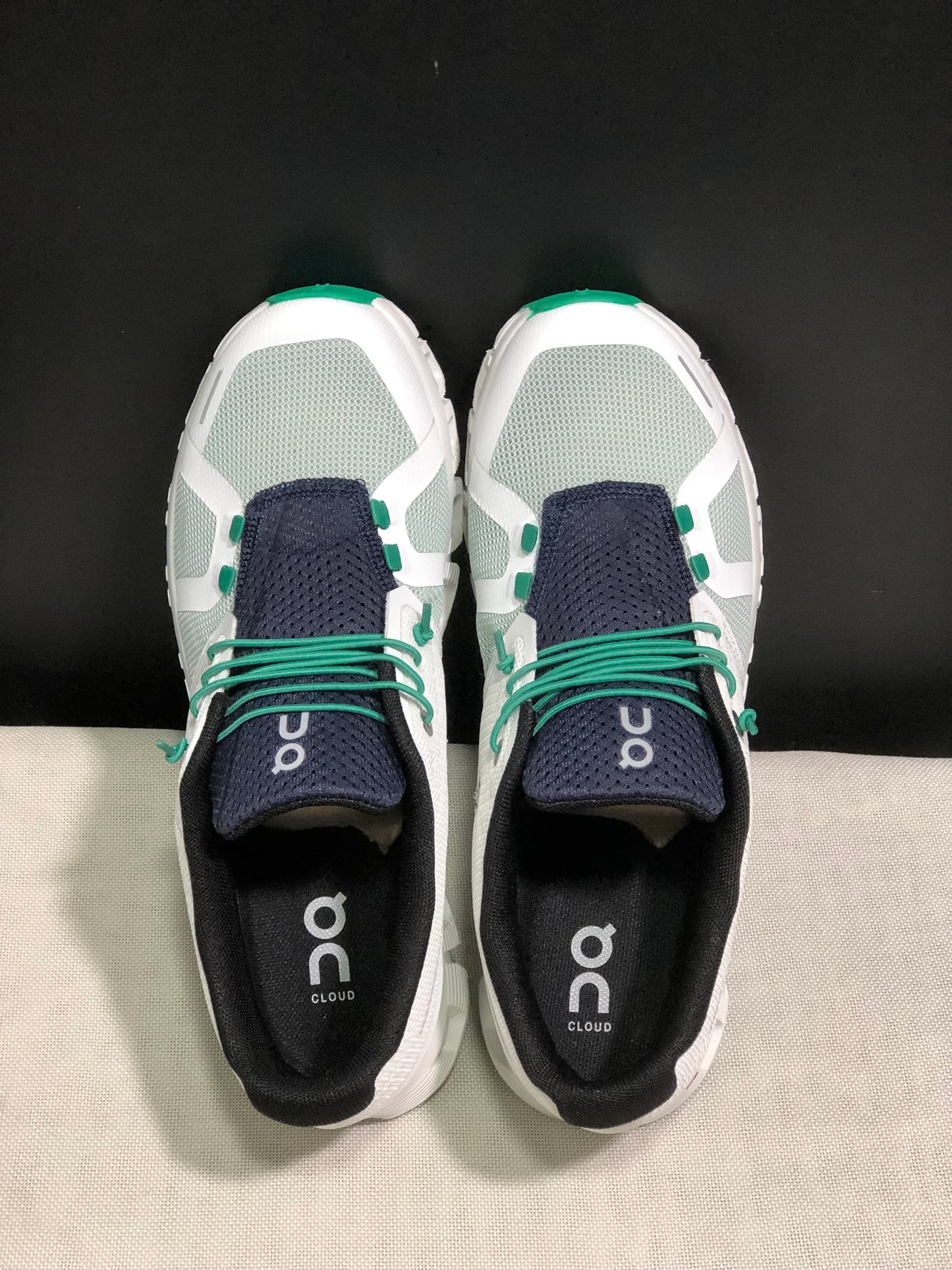 On Running Cloud 5 Lightweight Running Shoes Green/White