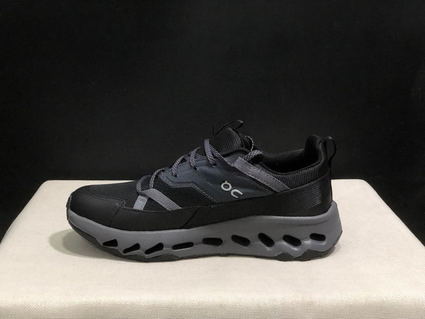 On Running Cloudhorizon Comfortable Hiking Shoes Black/Dark Grey