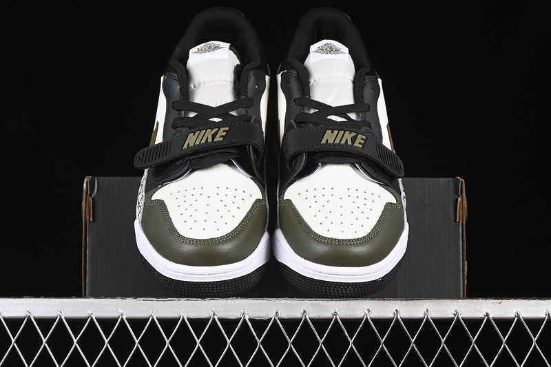 Nike Air Jordan Legacy 312 Low White Black Green Sneakers